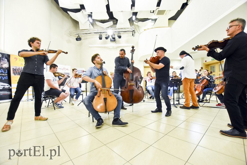 Folkowe melodie zabrzmią w kościołach zdjęcie nr 156530