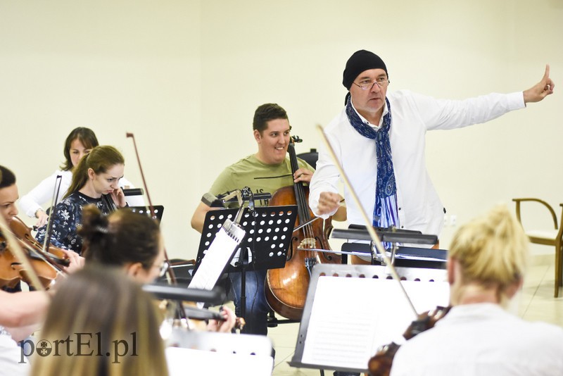 Folkowe melodie zabrzmią w kościołach zdjęcie nr 156537