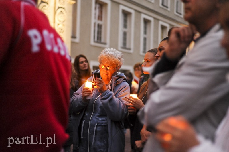 "Prezydencie chcemy weta", czyli kolejny protest pod sądem zdjęcie nr 156557