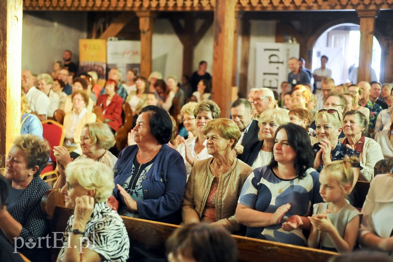 Grali tak energetycznie, że aż struna pękła zdjęcie nr 156665