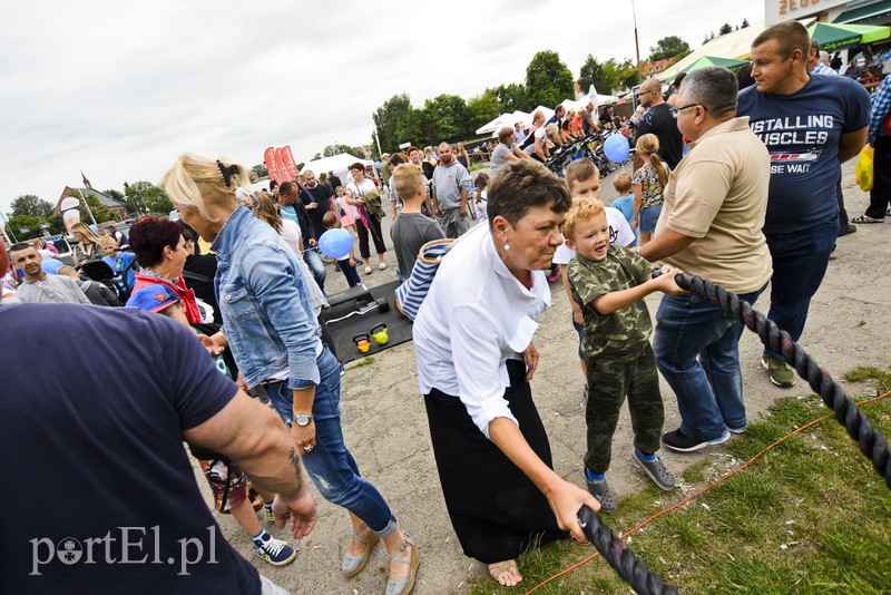 Policyjny festyn na bulwarze zdjęcie nr 156745