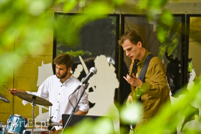 Jazz w strugach deszczu zdjęcie nr 156775