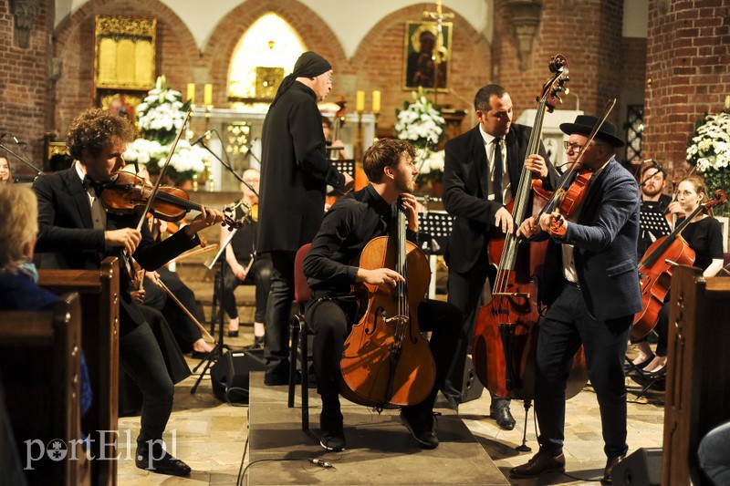 Vołosi rozgrzali elbląską publiczność zdjęcie nr 156916