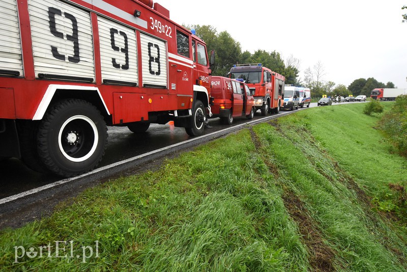 Opel dachował na drodze do Malborka zdjęcie nr 156942