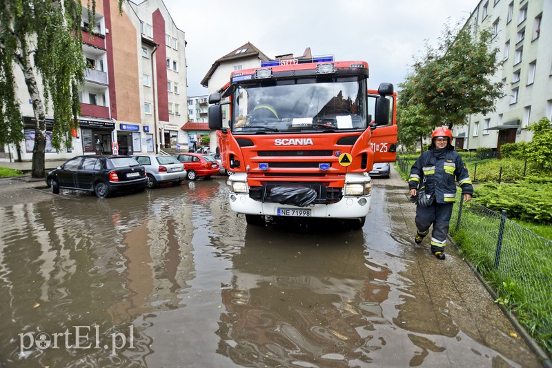 Ulice toną w wodzie zdjęcie nr 157039