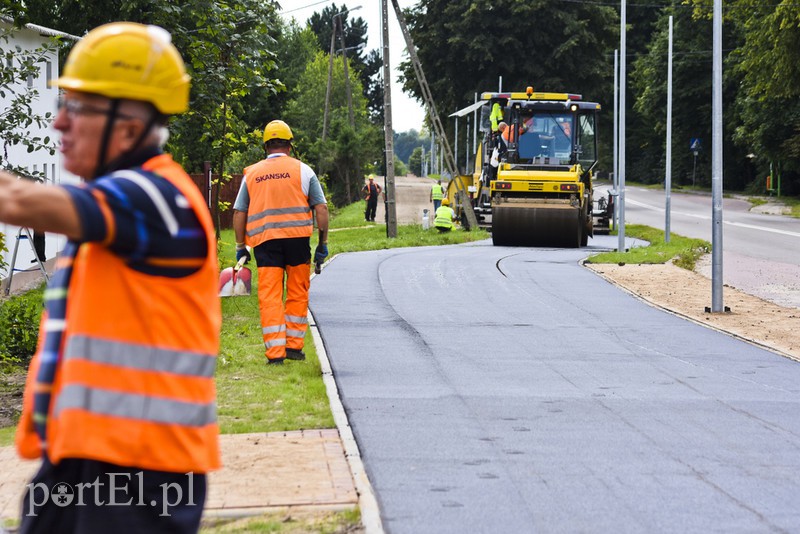 Tak powstaje ścieżka do Krasnego Lasu zdjęcie nr 157726