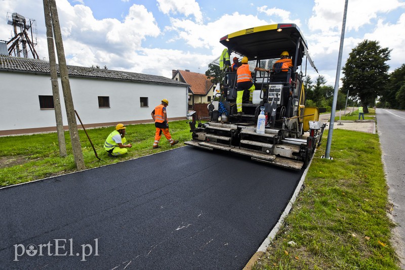 Tak powstaje ścieżka do Krasnego Lasu zdjęcie nr 157723