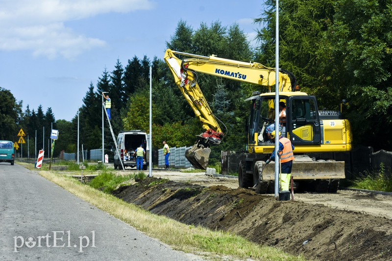 Tak powstaje ścieżka do Krasnego Lasu zdjęcie nr 157719