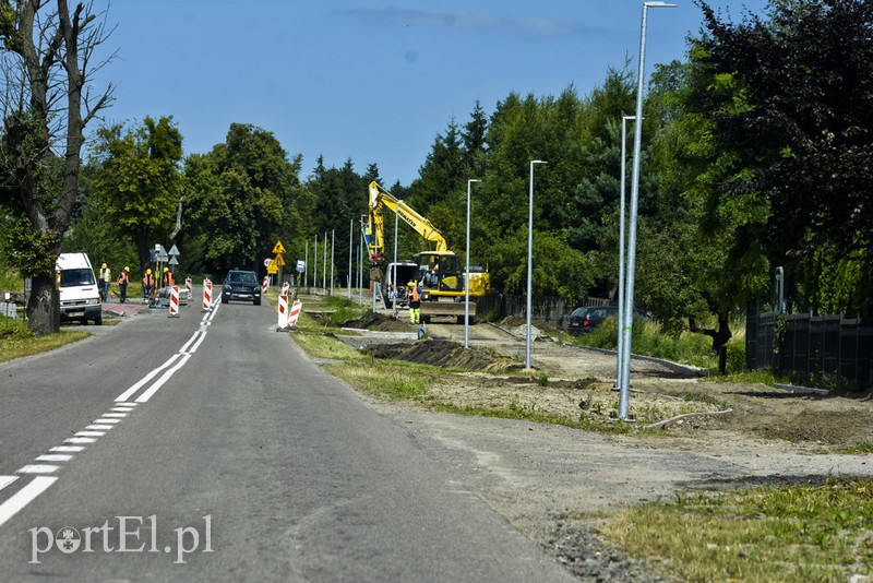 Tak powstaje ścieżka do Krasnego Lasu zdjęcie nr 157717