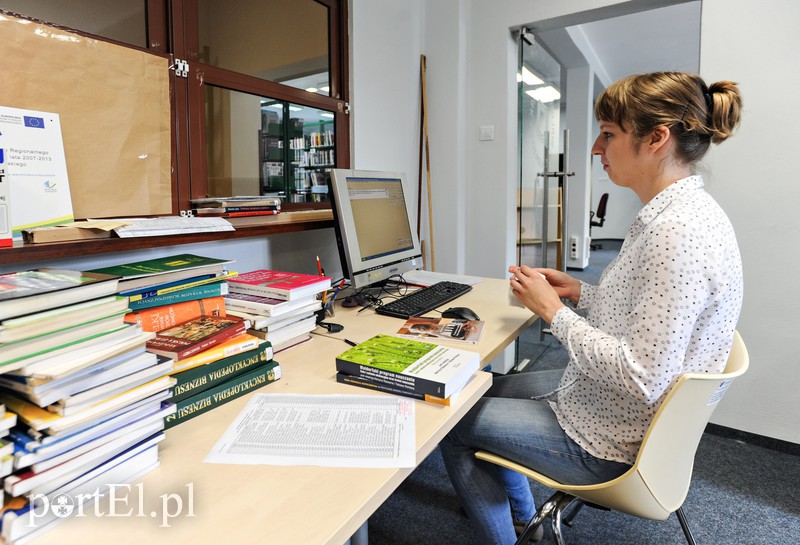 Magazyn jest passé, teraz książki będą na półkach zdjęcie nr 158505