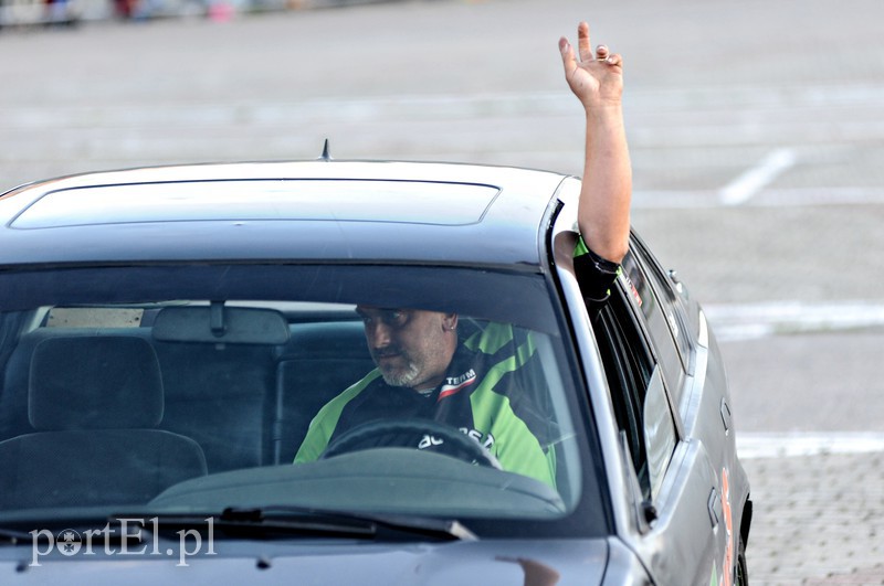 Nie czuje strachu ten, kto robi to z serca	 zdjęcie nr 158609