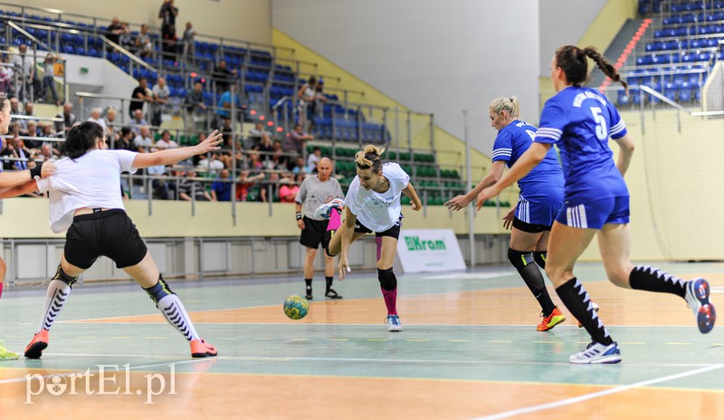 Piłkarki Startu pokonały mistrzynie zdjęcie nr 158727