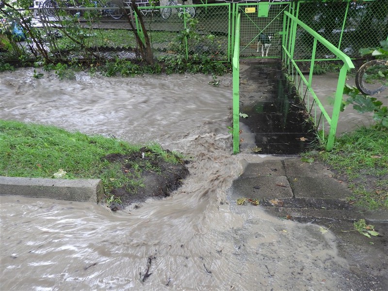 Strumyk w Suchaczu znów się dał we znaki zdjęcie nr 159336