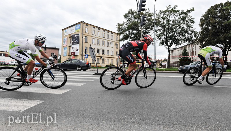 Szybki wyścig kolarskiej elity zdjęcie nr 160126