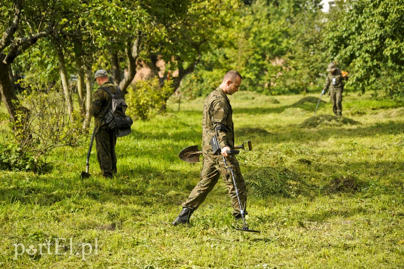 Szukają skarbów na „Słonecznym Wzgórzu” zdjęcie nr 160183