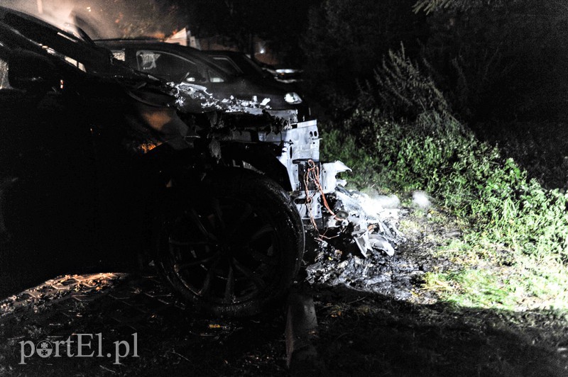 Pożar Volvo na Traugutta zdjęcie nr 160646
