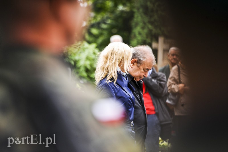 Elblążanie pamiętają o sowieckiej agresji zdjęcie nr 160678