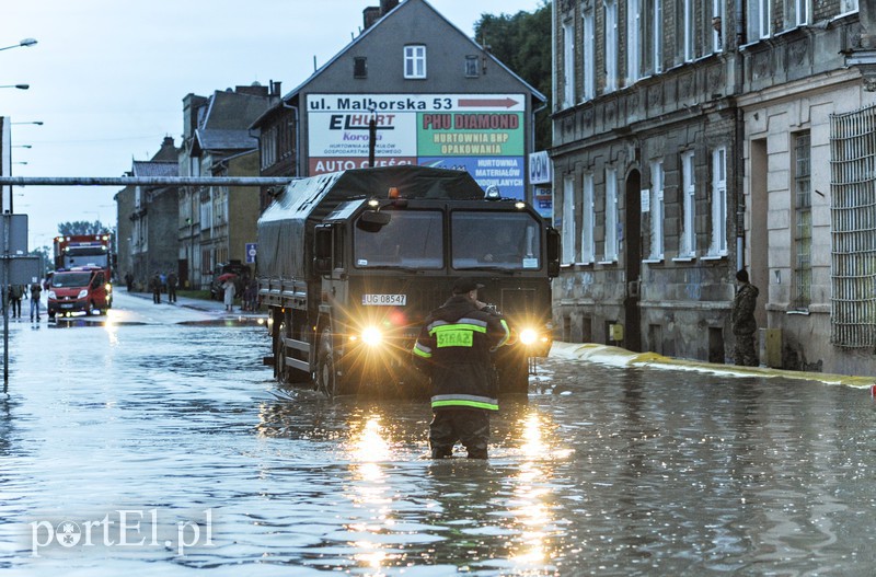 Mieszkańcy: nikt nas nie ostrzegł przed wielką wodą zdjęcie nr 160887