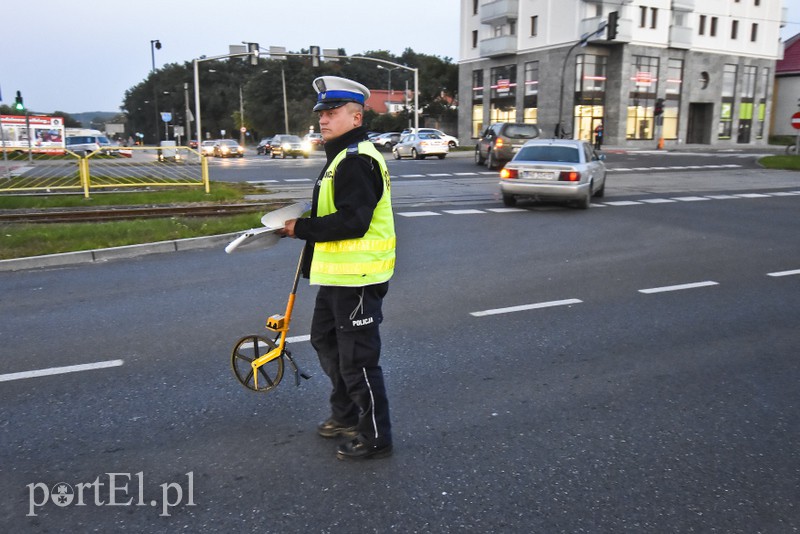 Zderzenie seata z ambulansem zdjęcie nr 161284