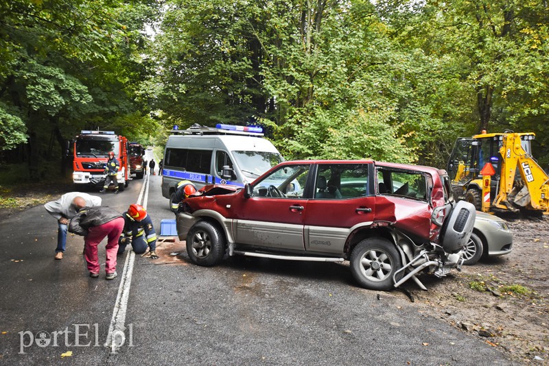 Kolizja na rogatkach Elbląga. Uwaga na utrudnienia w ruchu zdjęcie nr 161750