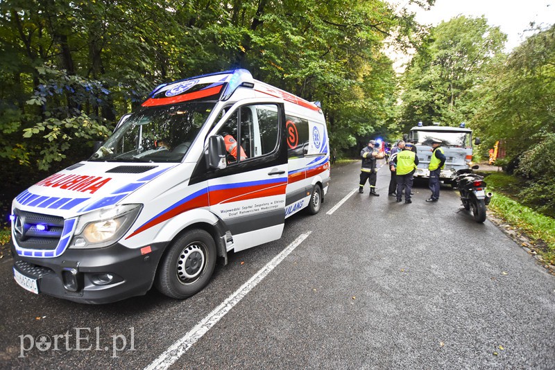 Kolizja na rogatkach Elbląga. Uwaga na utrudnienia w ruchu zdjęcie nr 161752