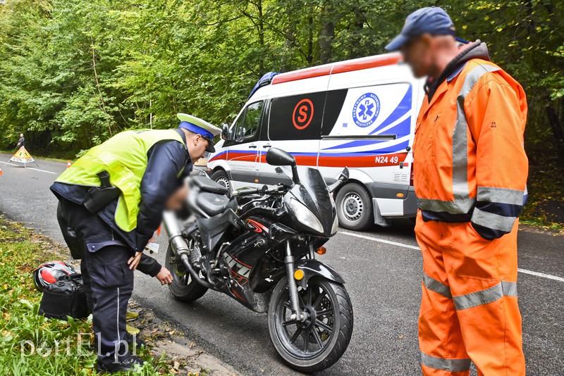 Kolizja na rogatkach Elbląga. Uwaga na utrudnienia w ruchu zdjęcie nr 161757