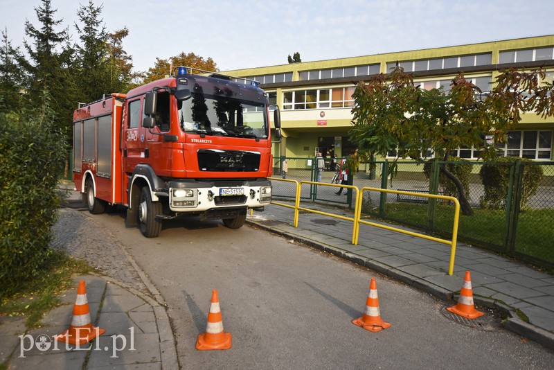 W szkole rozlał się kwas zdjęcie nr 162809