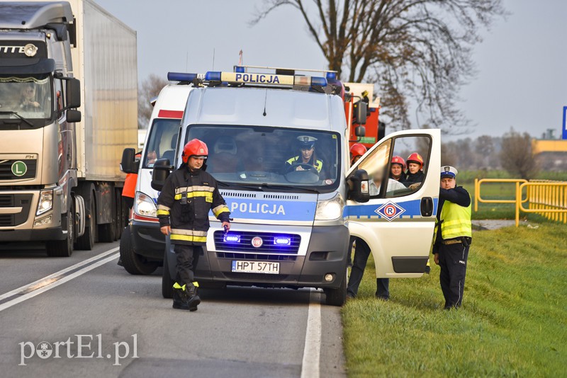 Zderzenie ciężarówki z motorowerem zdjęcie nr 162844