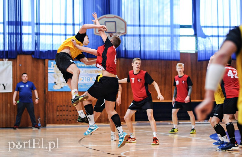 Inauguracyjne zwycięstwo na własnym parkiecie juniorów Truso zdjęcie nr 163312