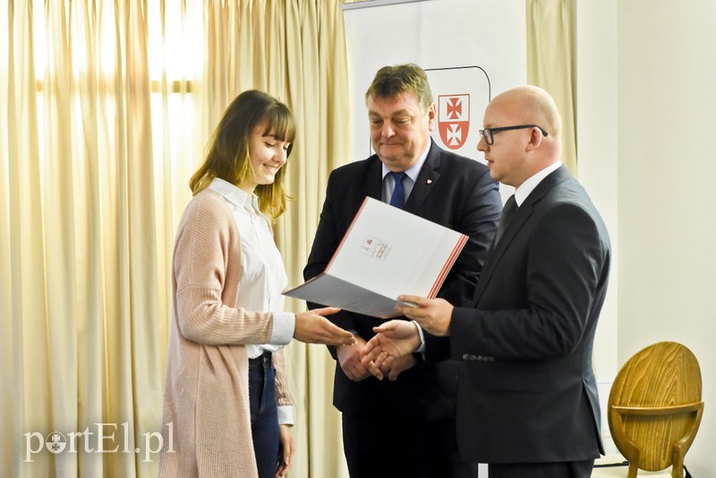 Słonik szansą dla młodych talentów zdjęcie nr 163359