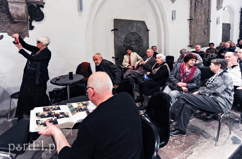 Elbląg Robotnik sztuki poszukujący prawdy ostatecznej