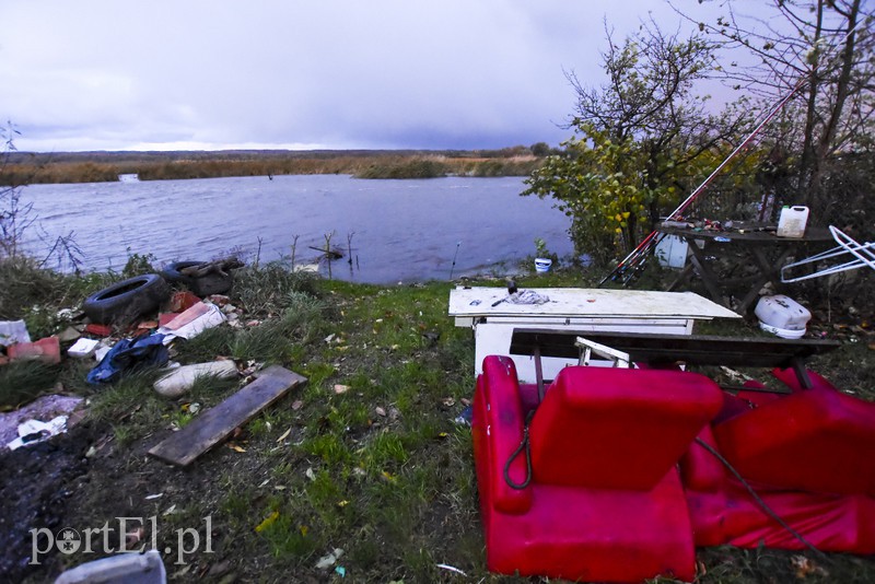 Przybywa wody w Kumieli i rzece Elbląg (aktualizacja) zdjęcie nr 163590