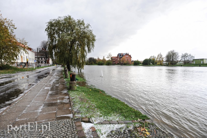 Uwaga, pogotowie przeciwpowodziowe! zdjęcie nr 163637