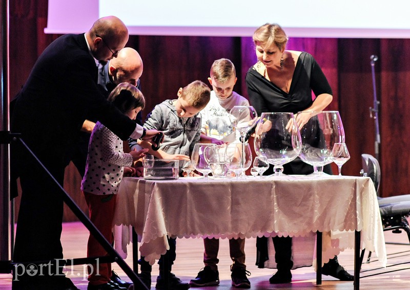 Melodie wyczarowane z kieliszków zdjęcie nr 164110