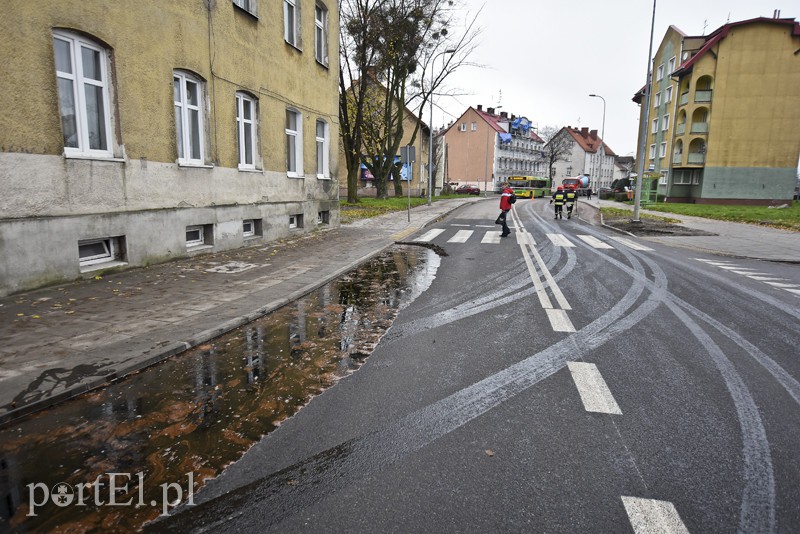 Wypadł ładunek, ruch zablokowany zdjęcie nr 164624