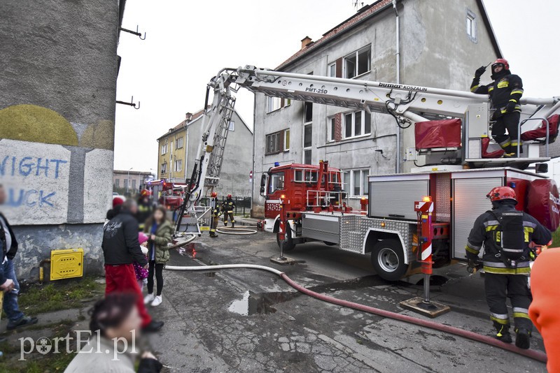 Pożar w budynku na Dolnej zdjęcie nr 164640