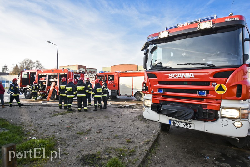  Pożar na ul. Skrzydlatej i w Gronowie Elbląskim zdjęcie nr 164911