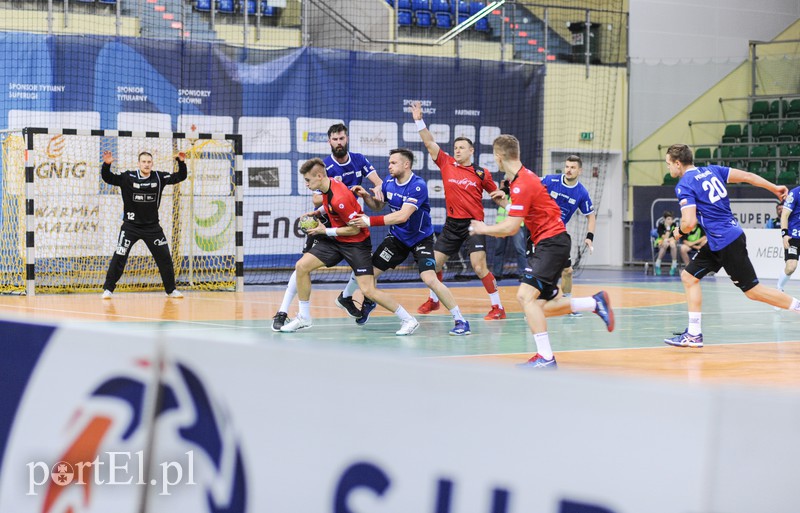 Wybrzeże gromi Meblarzy zdjęcie nr 165134