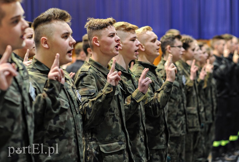 Ślubowanie na wojskową nutę zdjęcie nr 165245