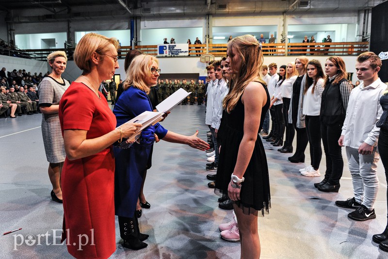 Ślubowanie na wojskową nutę zdjęcie nr 165238