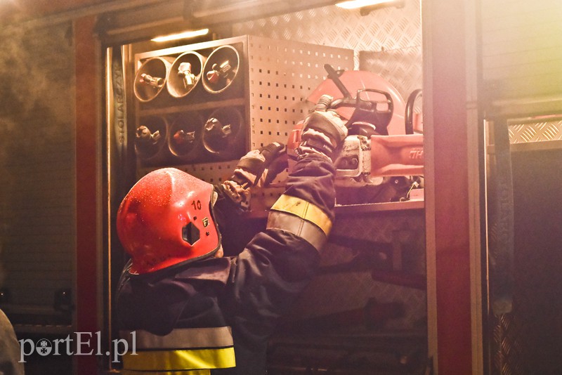 Pożar poddasza w Dąbrowie zdjęcie nr 165411