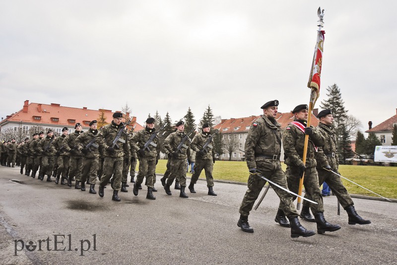 Żołnierze cieszą się z tej misji zdjęcie nr 165780