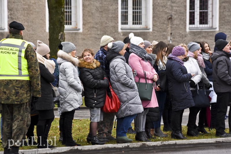 Żołnierze cieszą się z tej misji zdjęcie nr 165763