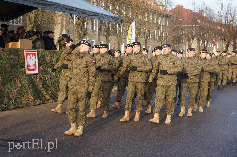 Żołnierze przyjechali z misji zdjęcie nr 166380