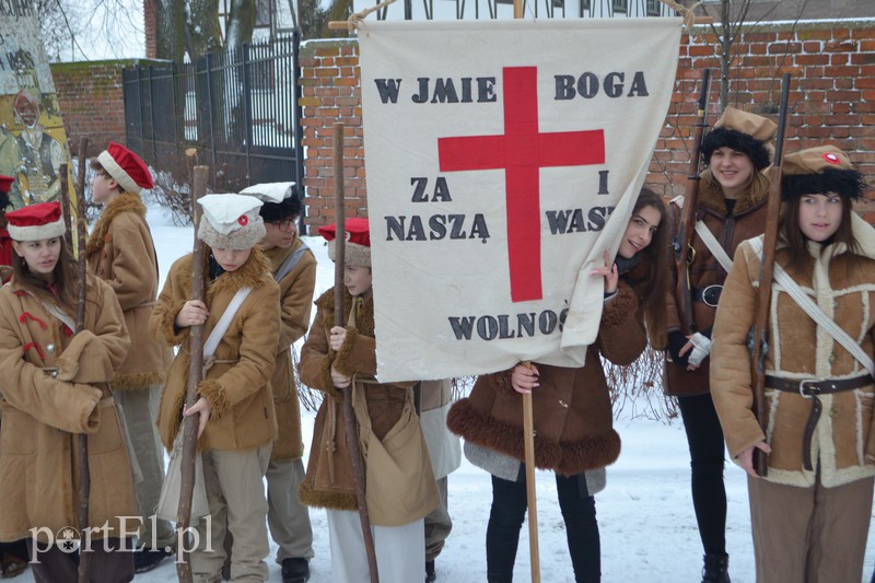 Powstanie wciąż żywe zdjęcie nr 168072