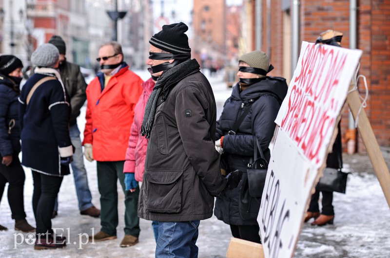 Protestowali w milczeniu zdjęcie nr 168707