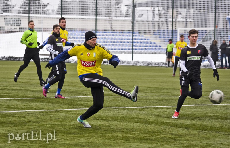 Nieskuteczna Olimpia przegrywa z Huraganem zdjęcie nr 169731