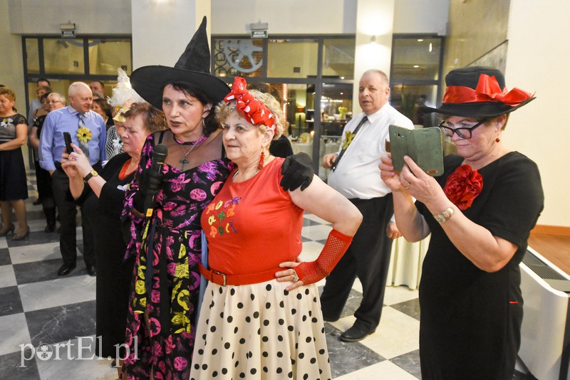 Tak się bawią starsi studenci zdjęcie nr 169769