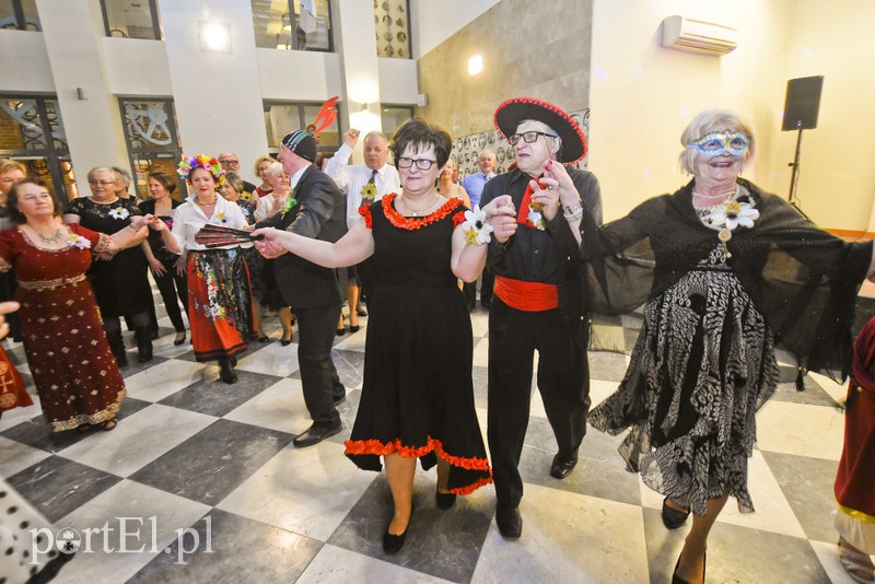 Tak się bawią starsi studenci zdjęcie nr 169762