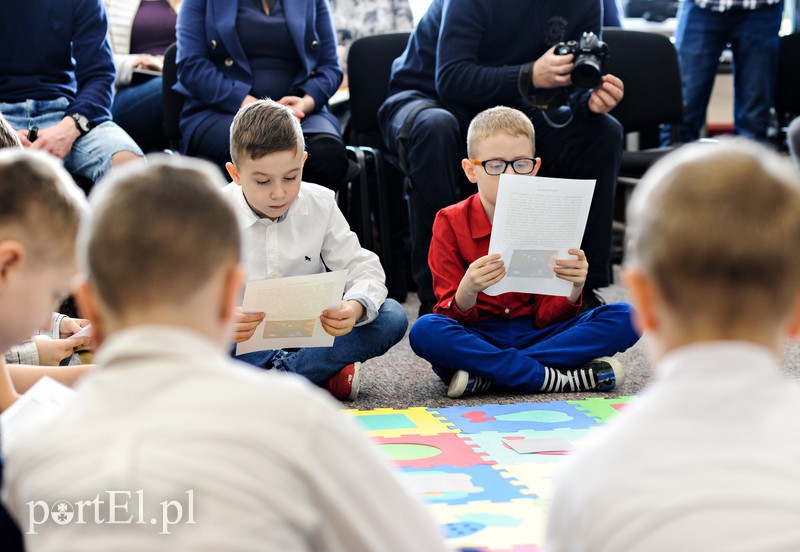 Małe roboty uczą kosmicznie zdjęcie nr 169852